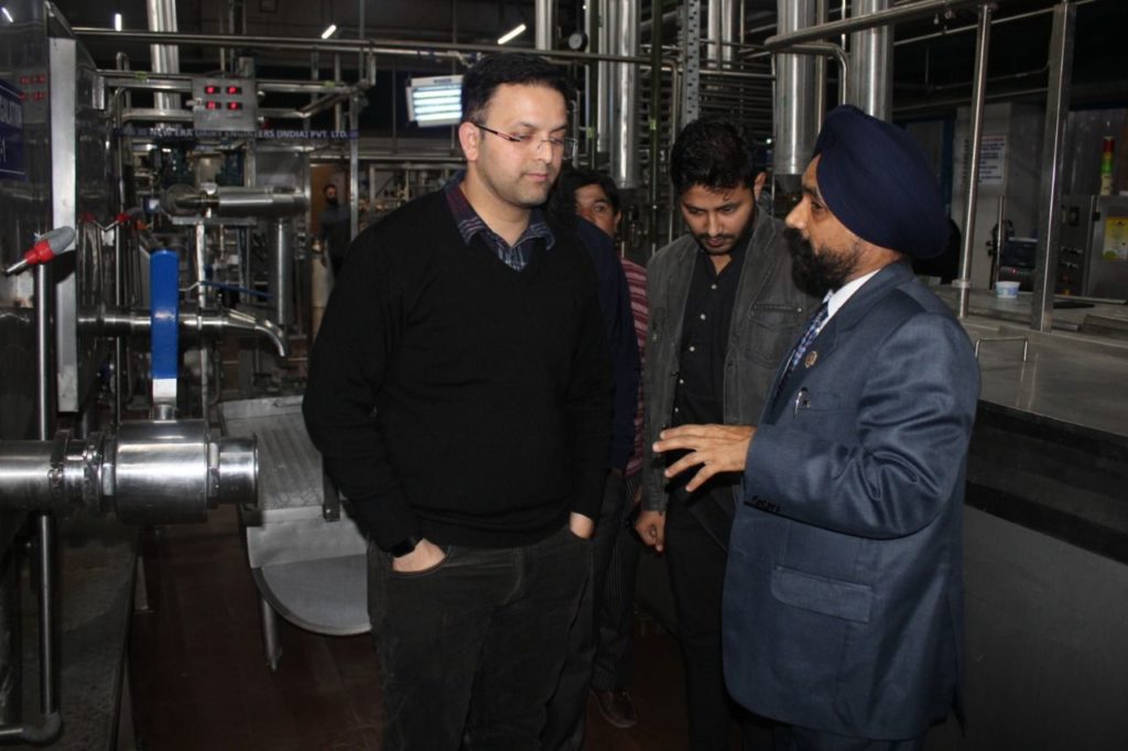 Mission Director, J&K Dairy Mission visits JKMPCL's Milk Plant at Cheshmashahi