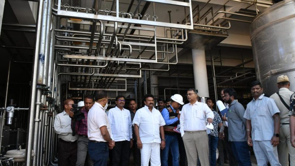 Minister Talasani Srinivas Yadav reviewing the ongoing works of Vijaya Dairy at Raviryal in Rangareddy district on Tuesday.