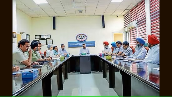 Ludhiana Vet varsity to study use of paddy stubble as fodder