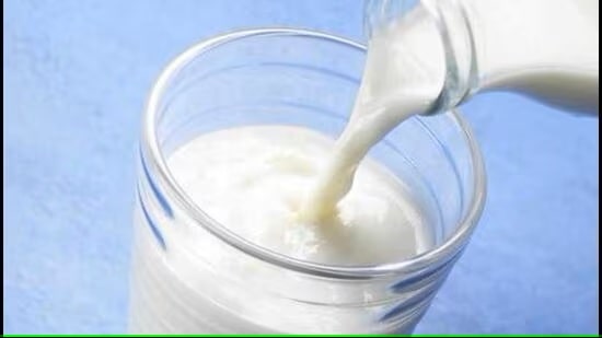 FDA starts special drive to curb milk adulteration, 200 dairies in Pune to be inspected