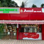 Shah inaugurates Amul’s first exclusive organic shop