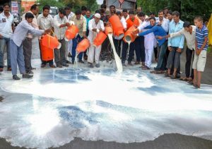 Amit Shah-Launches-White-Revolution-2.0-for-Dairy-Sector