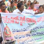 Residents protest at Karimnagar Dairy against pollution