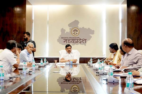 Farmers’ Income Will Increase Through Dairy Cooperatives in Madhya Pradesh CM Dr. Mohan Yadav