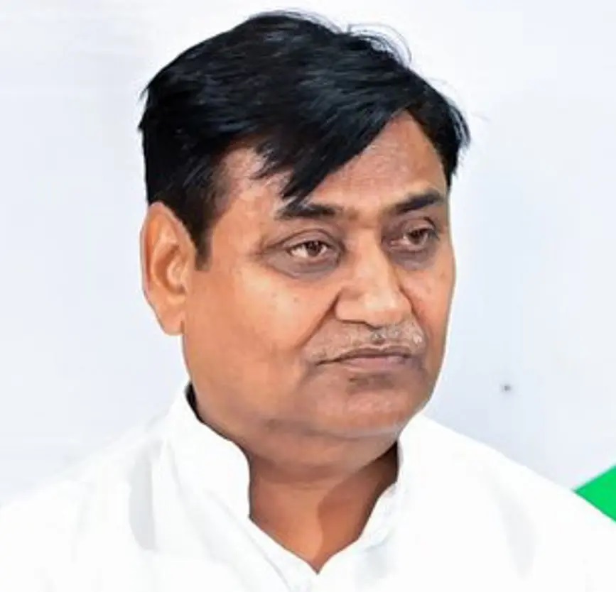 Rajasthan LoP questions CM over removal of dairy chairman