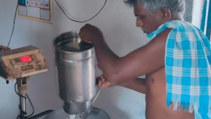 India's Dairy Workers Fight for Pensions