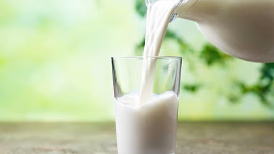 Milk Price Surge Squeezes India’s Food Industry