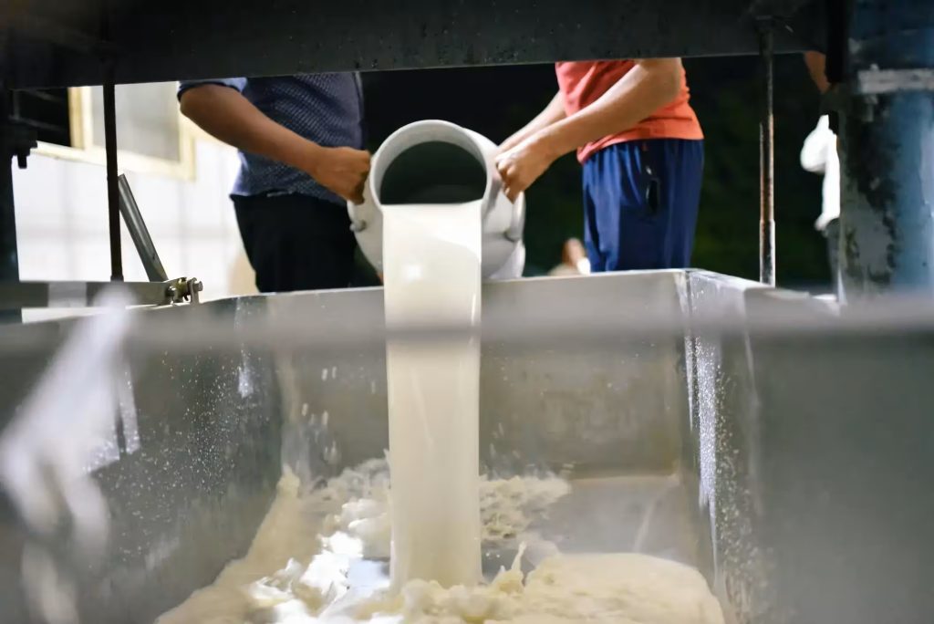 IRCTC Faces Catering Scrutiny Following Viral Milk Quality Incident on Vande Bharat Express