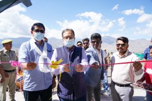 Ladakh Chief Secretary Reviews Dairy and Agro-Processing Infrastructure, Inaugurates 3 TPD Gasifier Incinerator in Leh