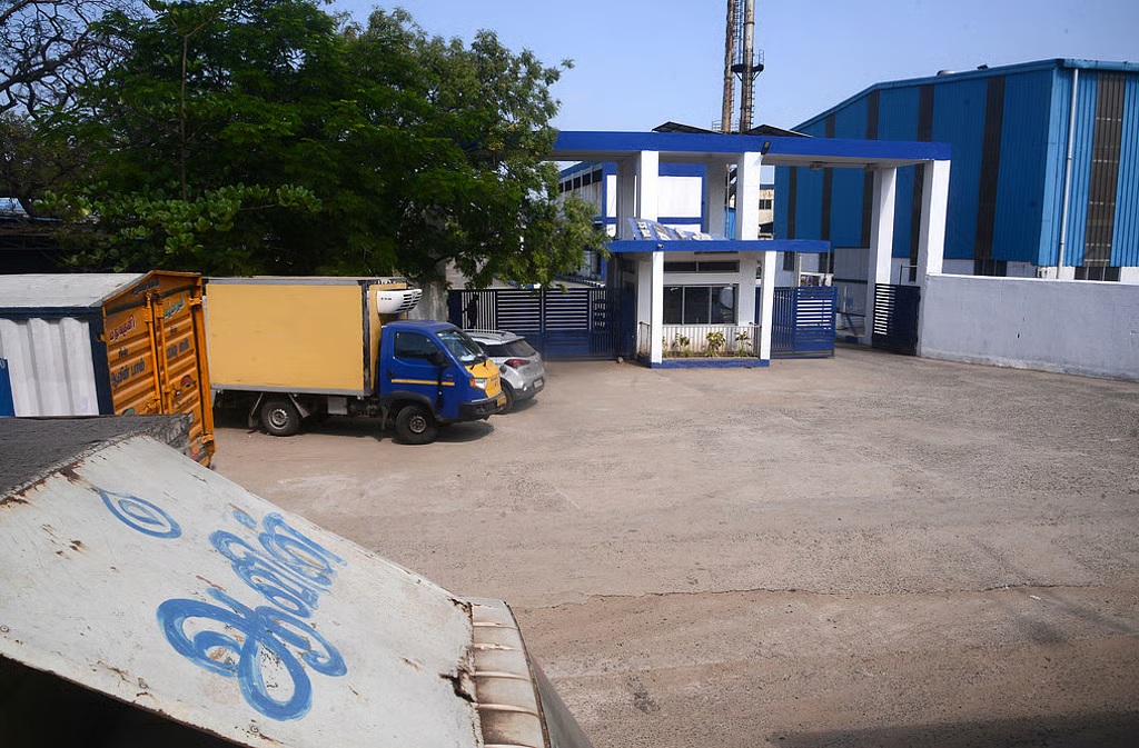 Madurai Milk Agents Oppose Proposed Aavin Retailing Regulations