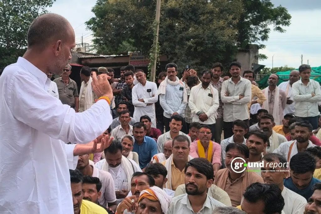 Rajgarh Dairy Farmers Demand Milk Procurement at Up to ₹100 Litre, Suspend Strike Until September 30