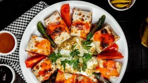 Zomato Bans Analogue Paneer on Its Platform, Directing Restaurants to Switch to Natural Dairy